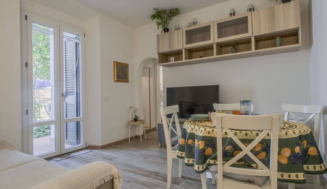 Beautiful apartment for 4 guests with WIFI, A/C, TV and pets allowed