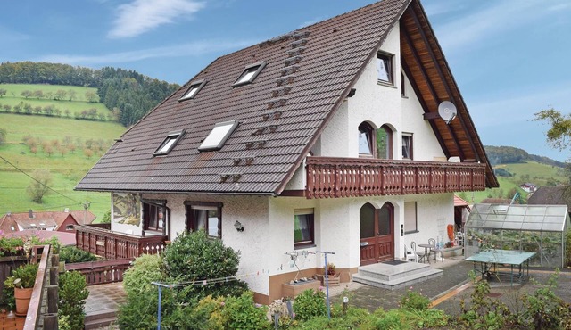 Beautiful apartment in Welschensteinach