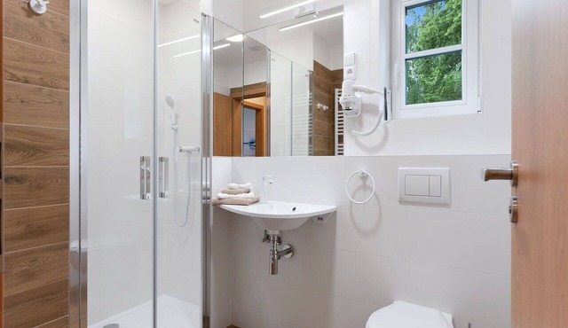 Beautiful apartment for 6 people with WIFI, TV, patio and pets allowed