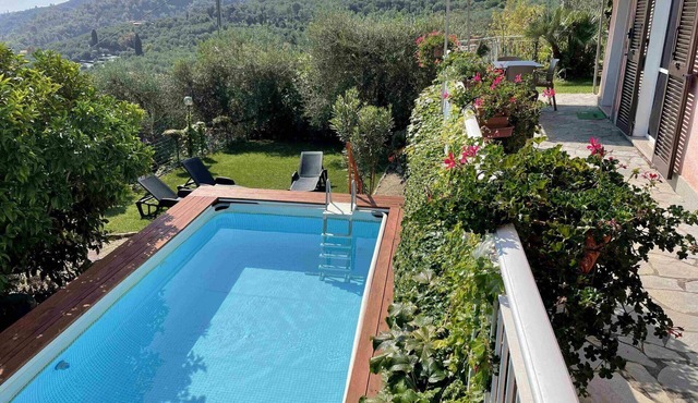 Beautiful apartment for 6 people with pool, WIFI, TV and patio