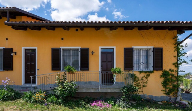 Beautiful apartment for 2 guests with A/C, WIFI, pool, terrace, pets allowed and panoramic view