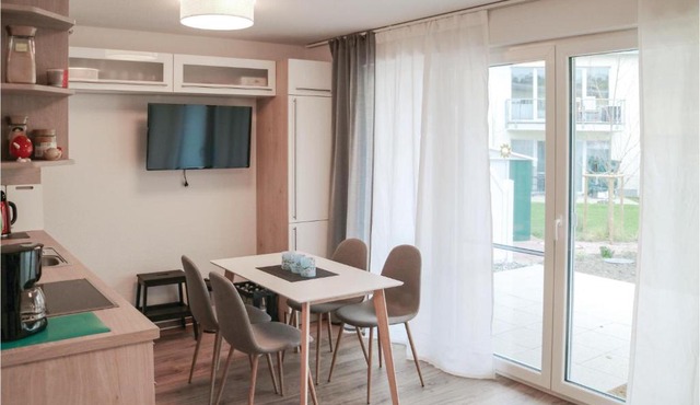 Beautiful apartment in Graal-Mritz with 1 Bedrooms