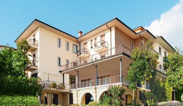 Beautiful apartment for 4 people with pool, A/C, WIFI, TV and patio