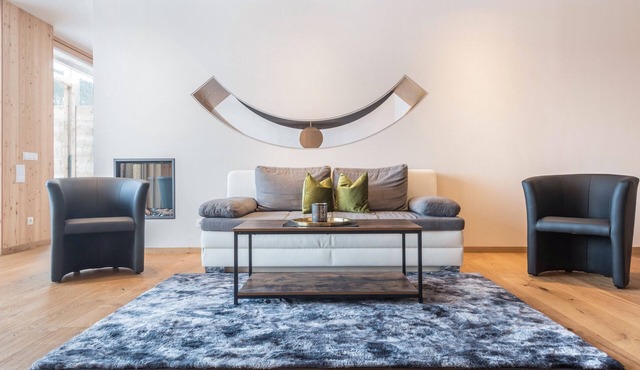 Beautiful Apartment "Aura Chalets No. 1" with Mountain View, Wi-Fi & Garden