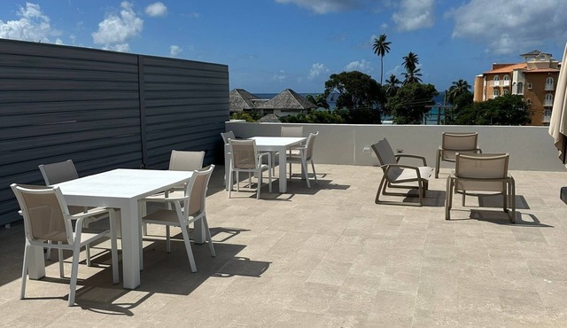 Beautiful Barbados - Two Bedroom Condo steps from the beach
