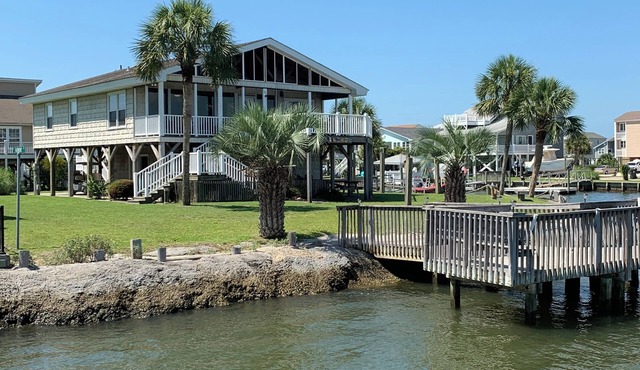 Beautiful beach house located on the Intracoastal Waterway with Canal Access!