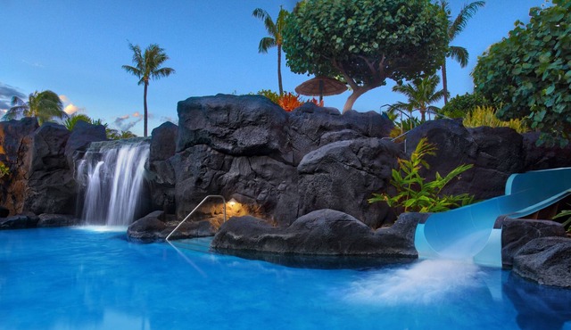 BEAUTIFUL BEACHFRONT OCEAN CLUB RETREAT + PREMIUM AMENITIES, 2BR MOLOKAI SUITE