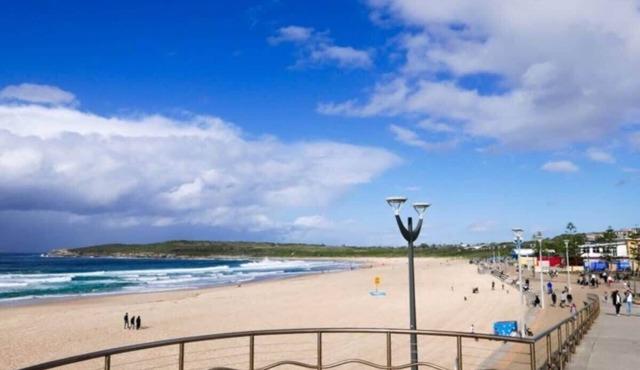 Beautiful Boho 3-Bed by the Beach & the Bush