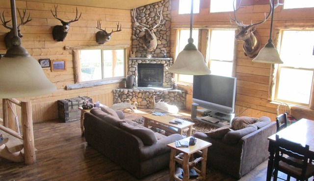 Beautiful Bridger Teton Log Cabin