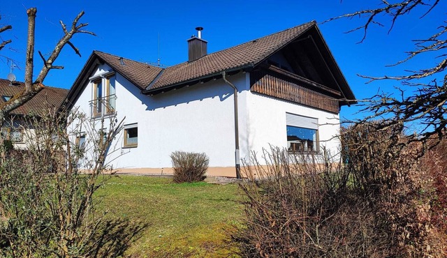 Beautiful, bright, spacious apartment in the immediate vicinity of Switzerland
