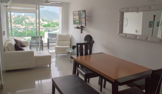 Beautiful, central and COMFORTABLE apartment in Santa Marta.