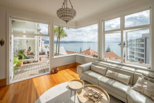 Beautiful central executive home