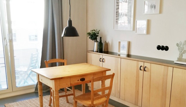 BEAUTIFUL CENTRAL STUDIO IN DÜSSELDORF