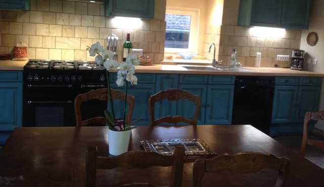 Beautiful charming stone country house with large flat garden of 1800m².
