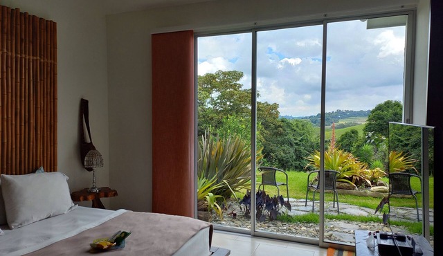 Beautiful & Comfortable Suite In The Country Side