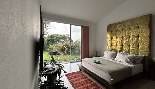 Beautiful & Comfortable Suite In The Country Side