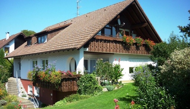 beautiful comfortable holiday apt. in a quiet site, near to swimming lake