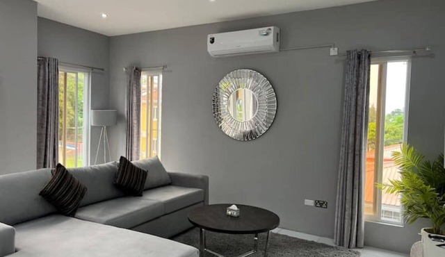 Beautiful contemporary apartment in the heart of Rodney Bay!