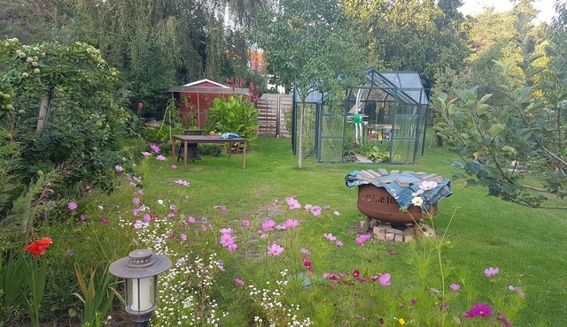 Beautiful Detached House "Garden View", 60 sqm /Holiday House