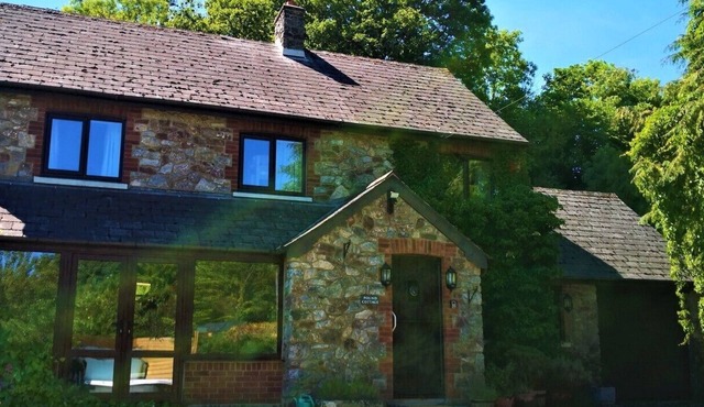 Beautiful Devon Country Cottage on Edge of Dartmoor National Park