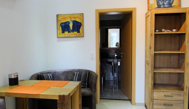 Beautiful Eckwinkelzimmer with Alcove
