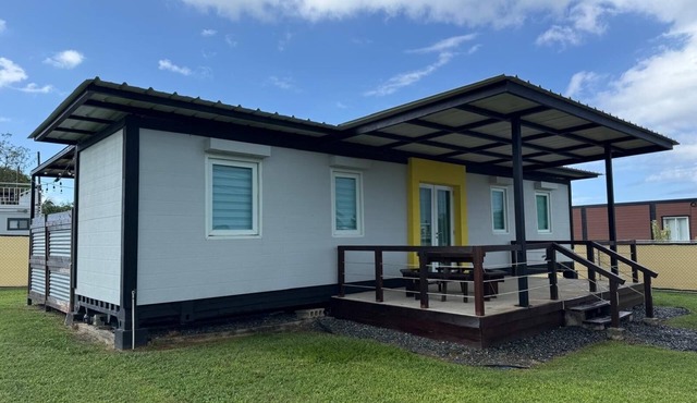 Beautiful equipped container house located in a quitcozy place- 5 min from beach