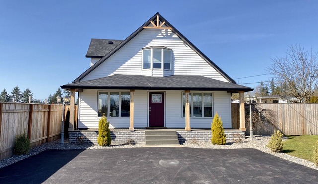 Beautiful Farmhouse in Ridgefield