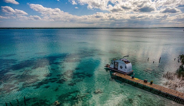 Beautiful Floating House in the 7 Colors Lagoon, Bacalar, Mexico