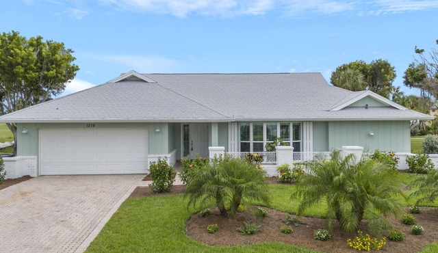Beautiful golf course view single family home