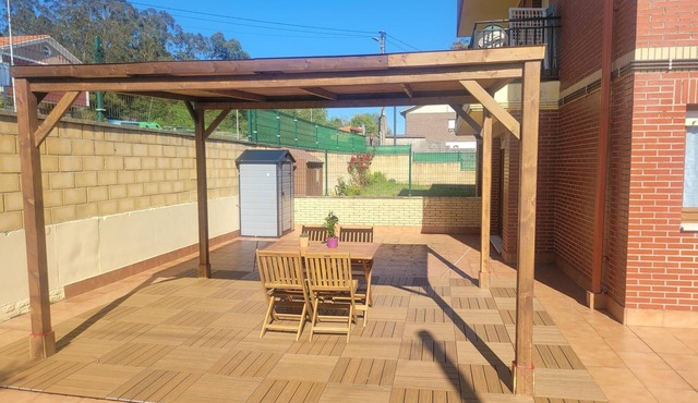 Beautiful Ground Floor with Garden and Parking