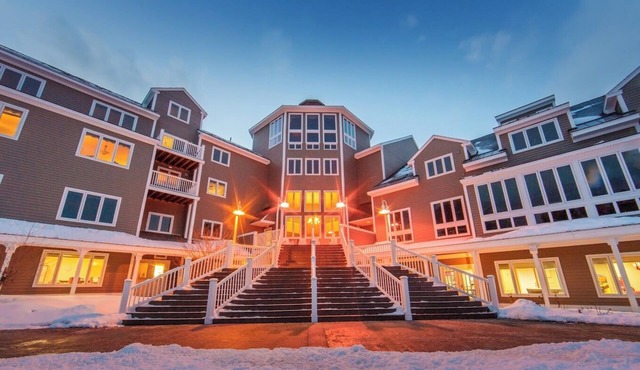 Beautiful Holiday Inn Club Mount Ascutney Resort