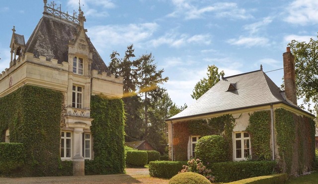 Beautiful home in Chenille-Change