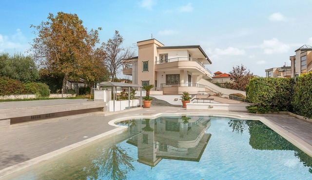 Beautiful home in Caserta