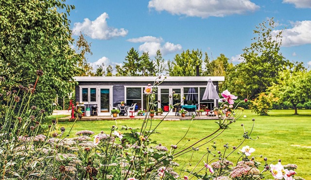 Beautiful home in Grevinge with WiFi