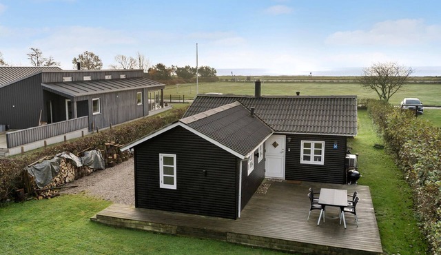 Beautiful home in Haderslev with WiFi