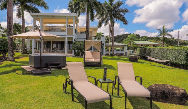 Beautiful Home - Rooftop - Private Jacuzzi - Rainforest & Beach ☀