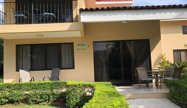 Beautiful Home Steps from Ocotal Beach! Military Veterans Discount Available.