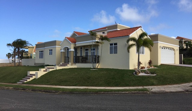 Beautiful Home with Ocean View, Private Pool and MUCH MORE!