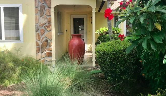 Beautiful Home with Pool - 3 miles from Siesta Key Beach