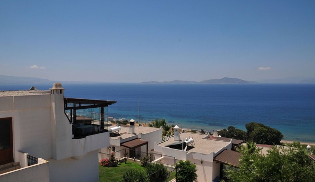 Beautiful House With Fantastic Mediterranean View