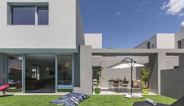 Beautiful Lisbon Coast Villa | 3 Bedrooms | Villa Sena Lion | Private Pool