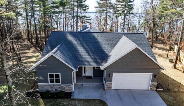Beautiful lakefront house on Petenwell Lake 162 feet of lake frontage and dock.