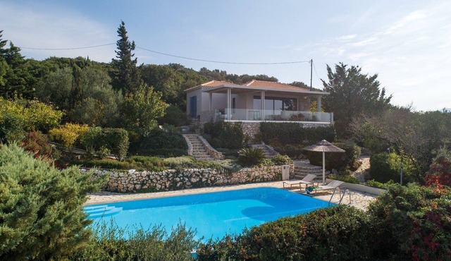 Beautiful Lefkada Villa | 2 Bedroom Villa | Private Pool & Magical Sea Views
