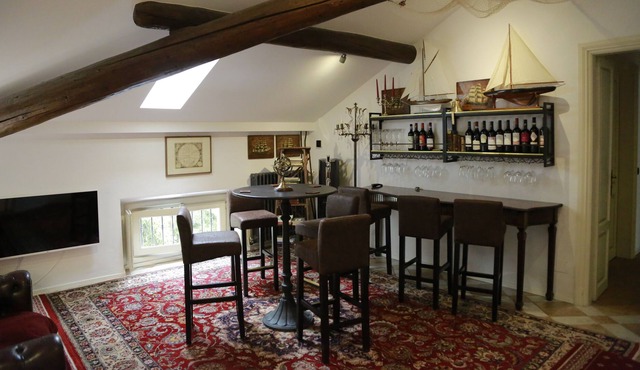 Beautiful Loft in Historic Villa Near Milan, Lake Como and Monza
