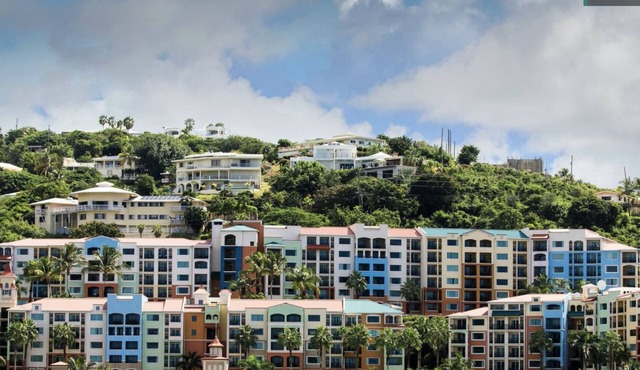 Beautiful Luxury Marriott Resort on the Beach, Oceanfront, Two Bedroom Suites!