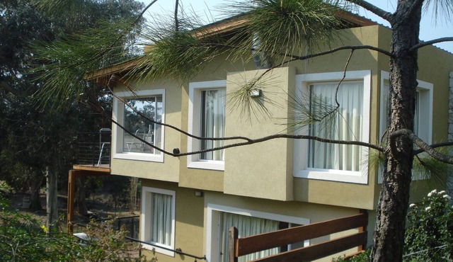 Beautiful Modern Beach House 5 short blocks from Ocean, Mar de Ostende, Pinamar