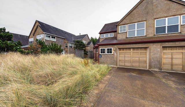 Beautiful modern home with great beach access fireplace and outdoor shower