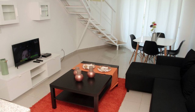 Beautiful Ocean View Apt. 507B