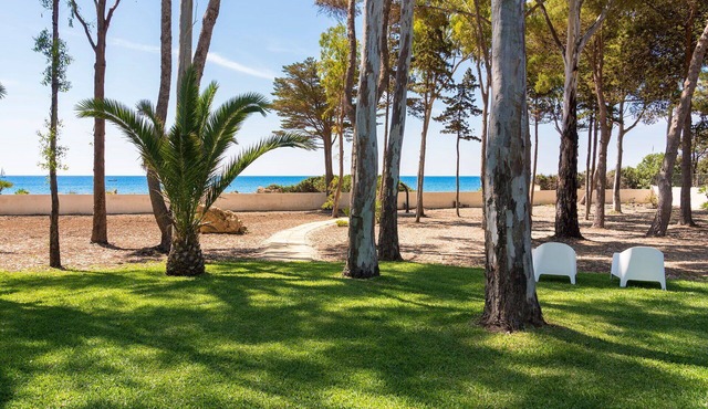 Beautiful private villa for 6 people with A/C, WIFI, TV and panoramic view, close to Syracuse