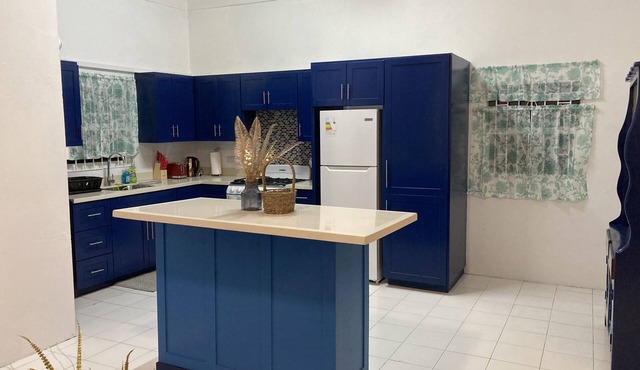 Beautiful private modernised gated Bungalow 15 minute walk to Gran Anse Beach 🏖
